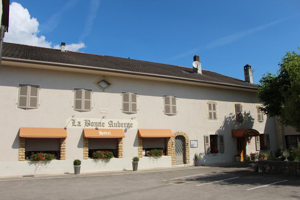 La Bonne Auberge Segny Exterior photo